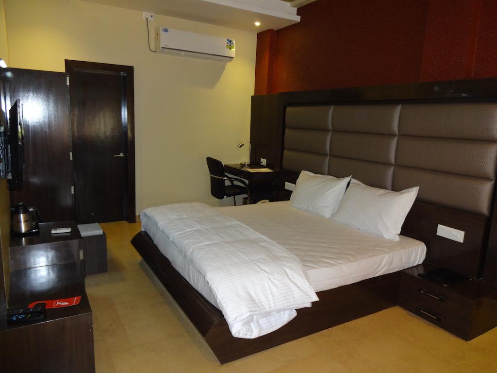 Hardik Resort Orchha Værelse billede